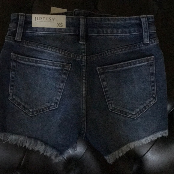 NWT cutoff jean shorts size XS. Never worn. - Picture 2 of 2
